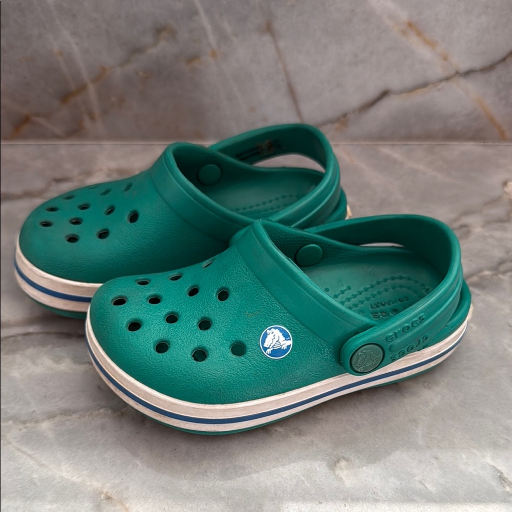 CROCS Green Sandals with Perforated Design